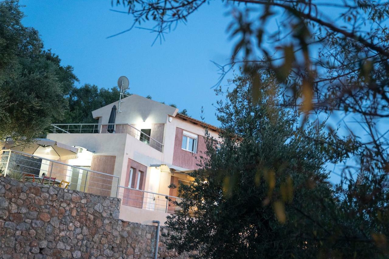 Messinian Sunset Villa Kalamata Esterno foto